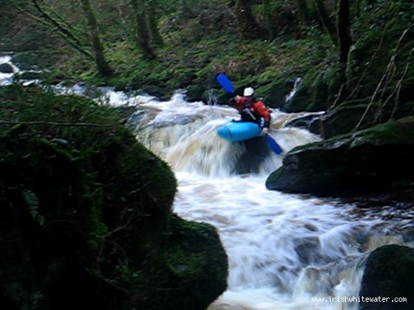  Glensheelan River - zoom in of tony coming off the small slab drop