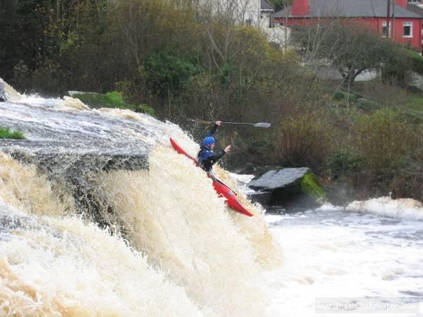 Ennistymon Falls River - Brian Duggan, showing off!