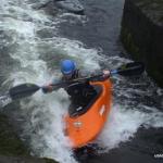 Photo of the Lee river in County Cork Ireland. Pictures of Irish whitewater kayaking and canoeing. Sluice high tide low water. Photo by OG
